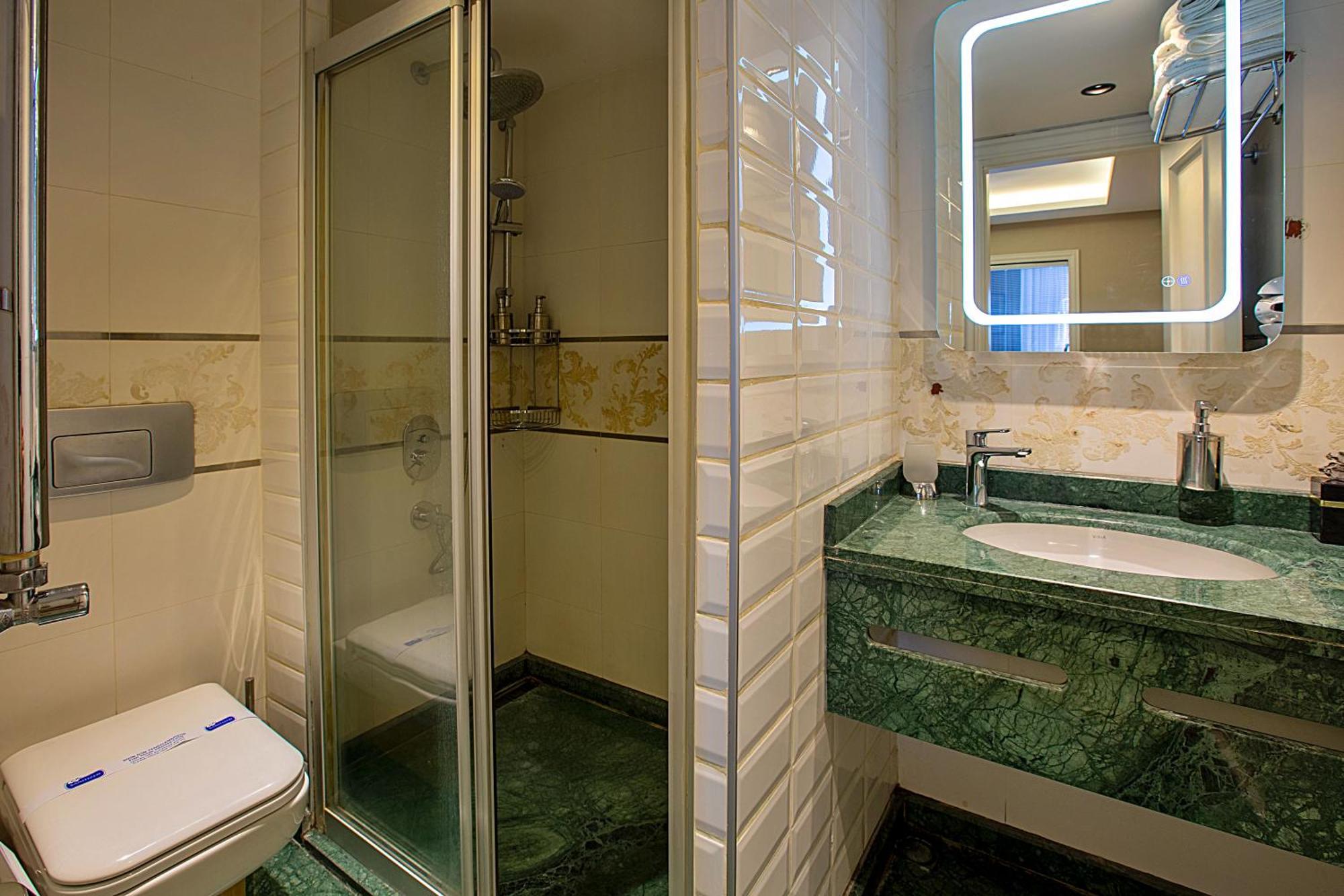 Moss Suites Hotel Istanbul Exterior photo