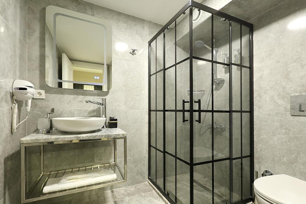 Moss Suites Hotel Istanbul Exterior photo