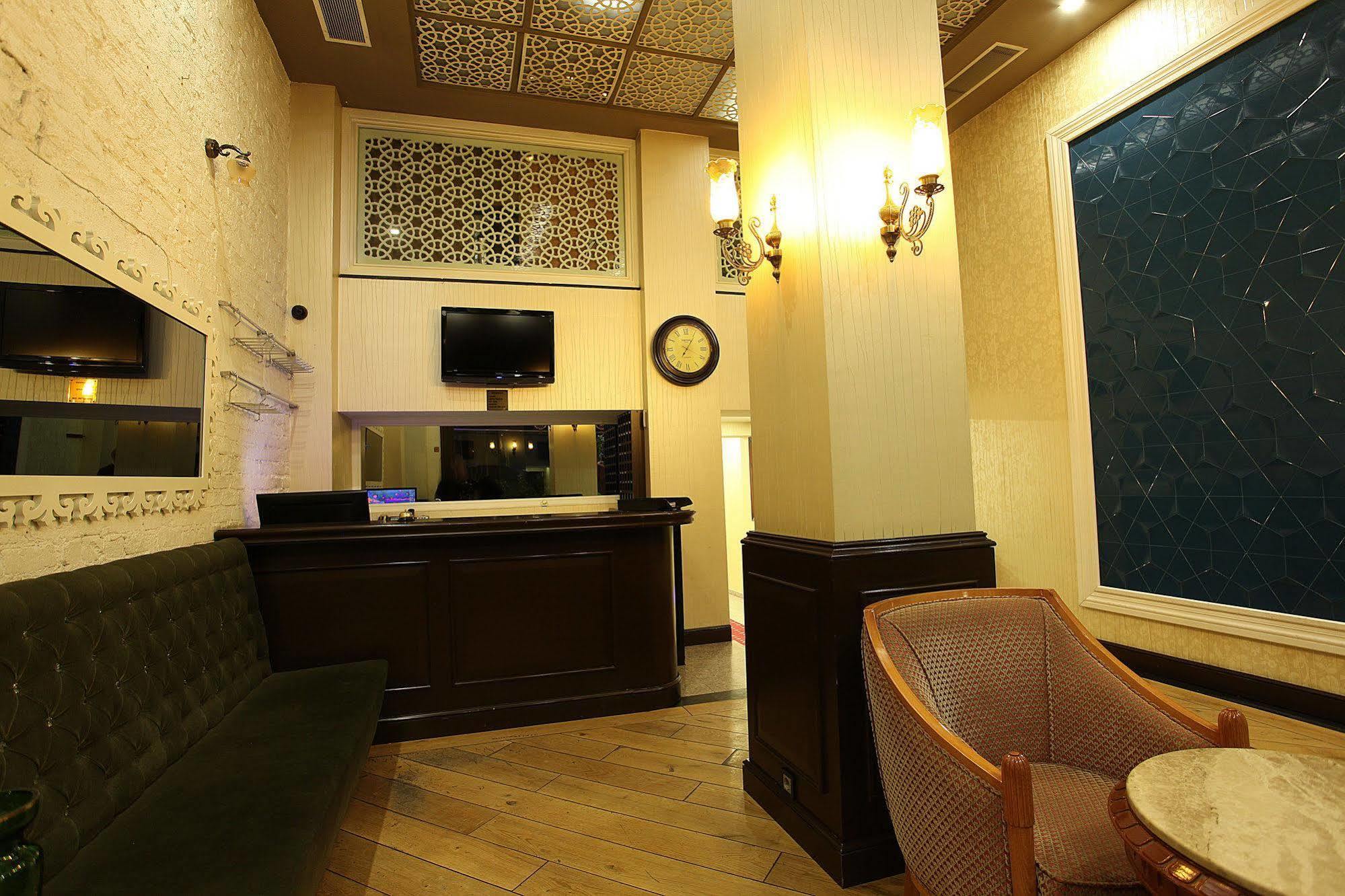 Moss Suites Hotel Istanbul Exterior photo
